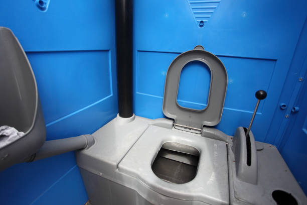 Portable Toilet Options We Offer in Prestbury, IL